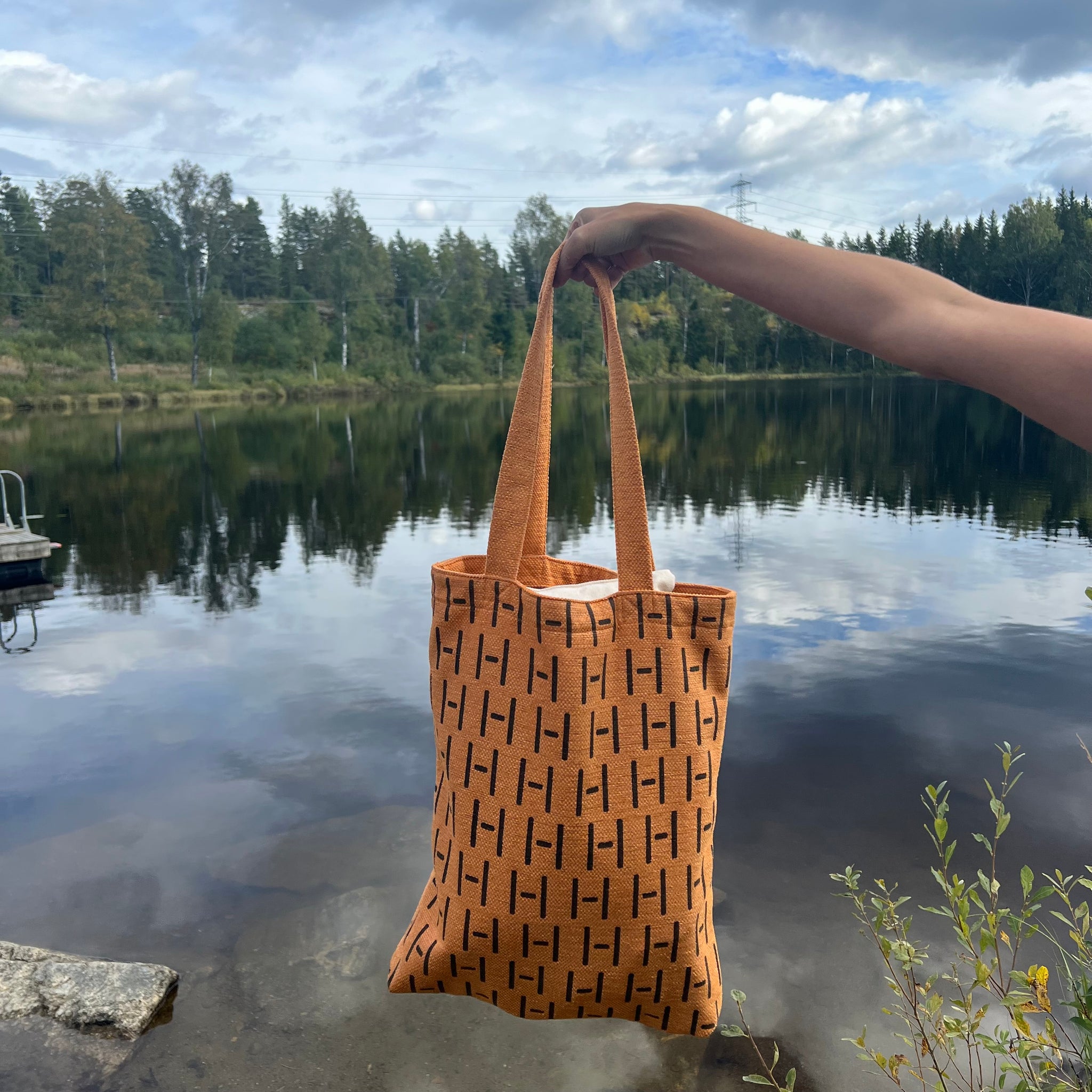 Totebag, H