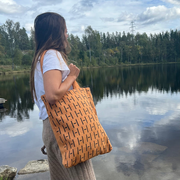 Totebag, H